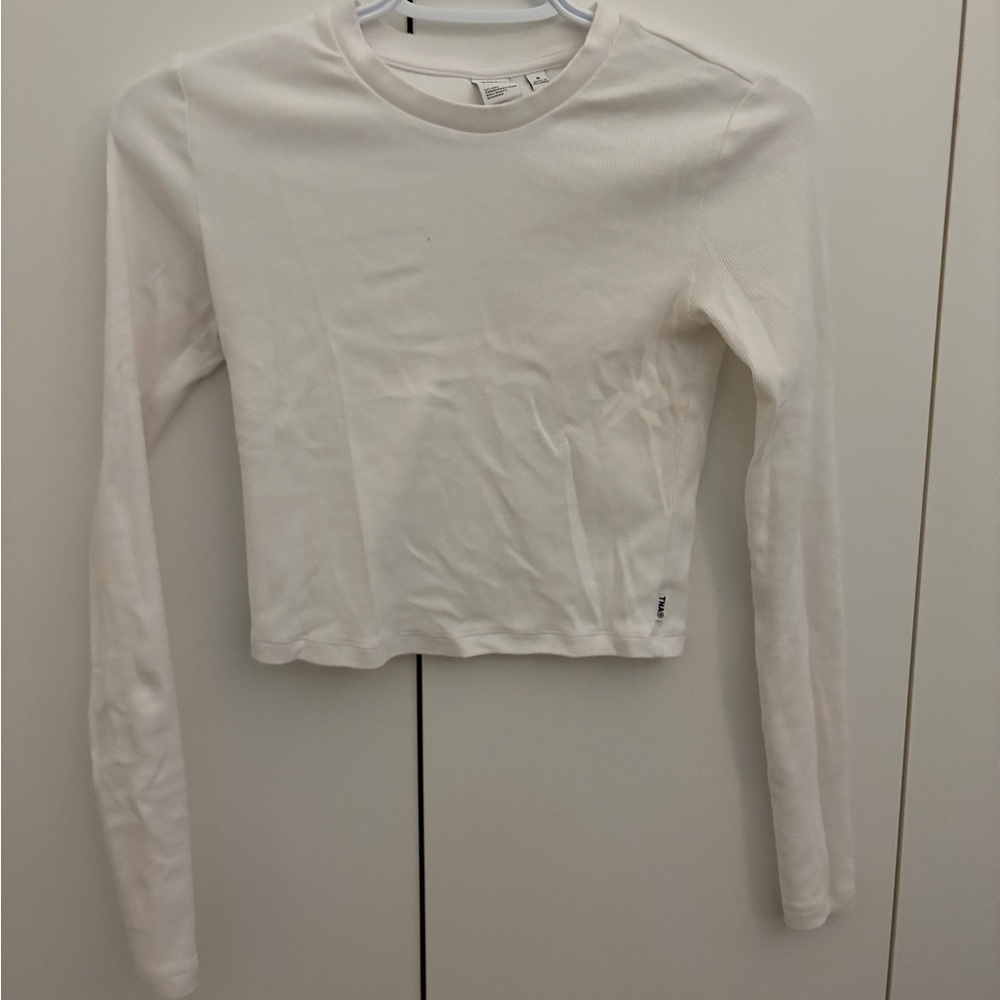 TNA Homestretch Cropped Crew Neck Shirt